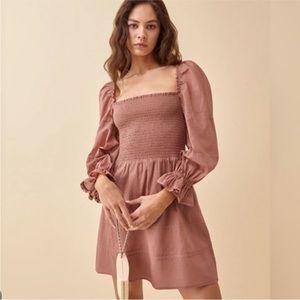 Reformation the dunes puff dress